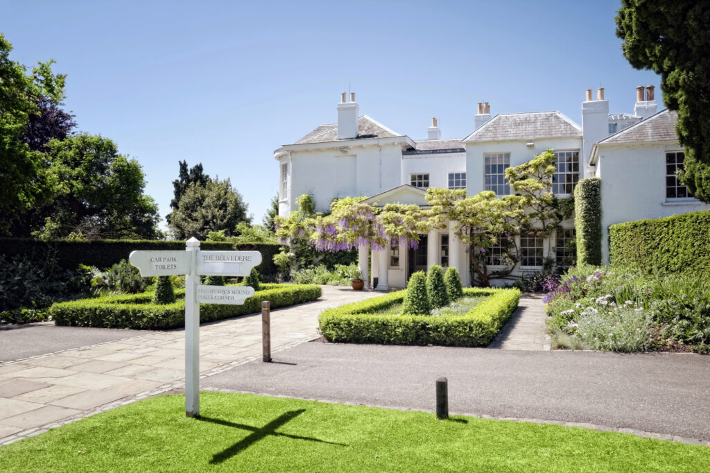 Pembroke Lodge in Richmond Park