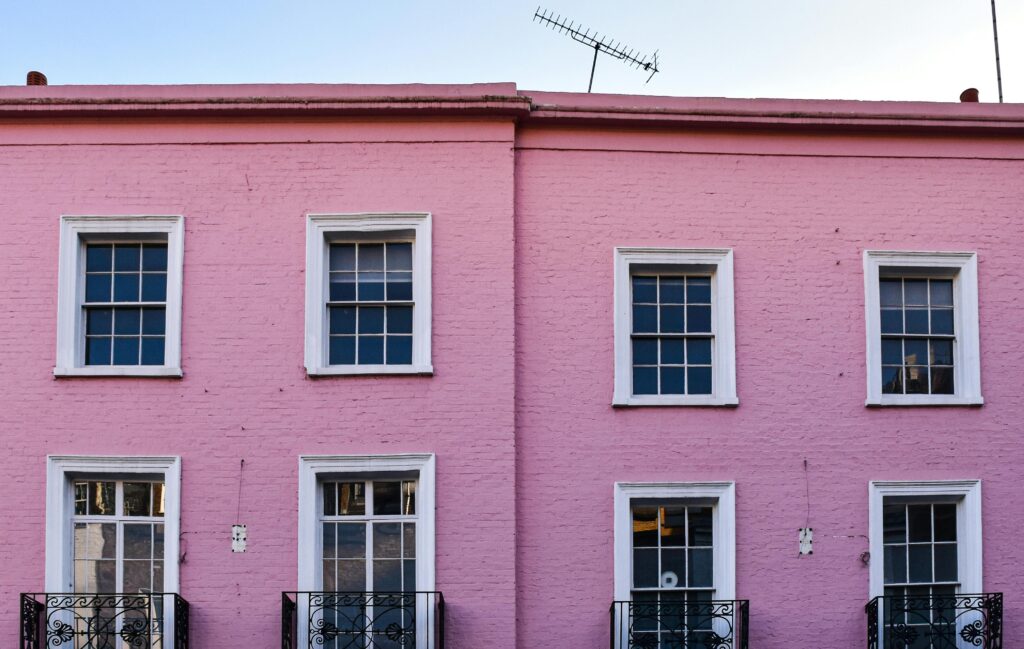 Pink brick house in the concept of 'best affordable housing option in Richmond'.